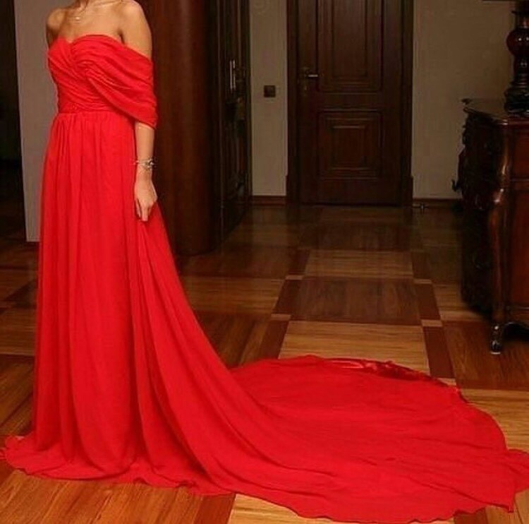 Видеть Себя В Красном Платье