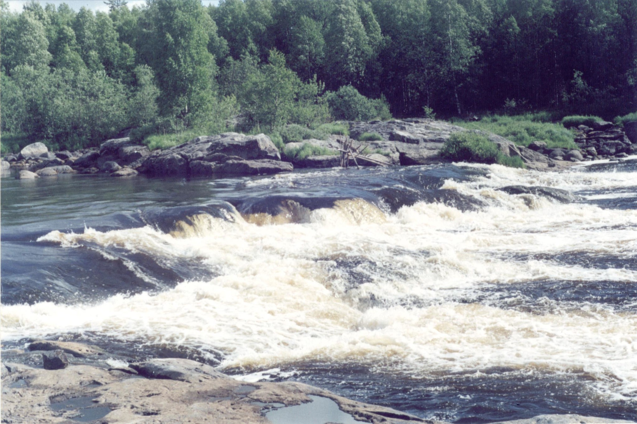 Водопад Падун на реке Водла